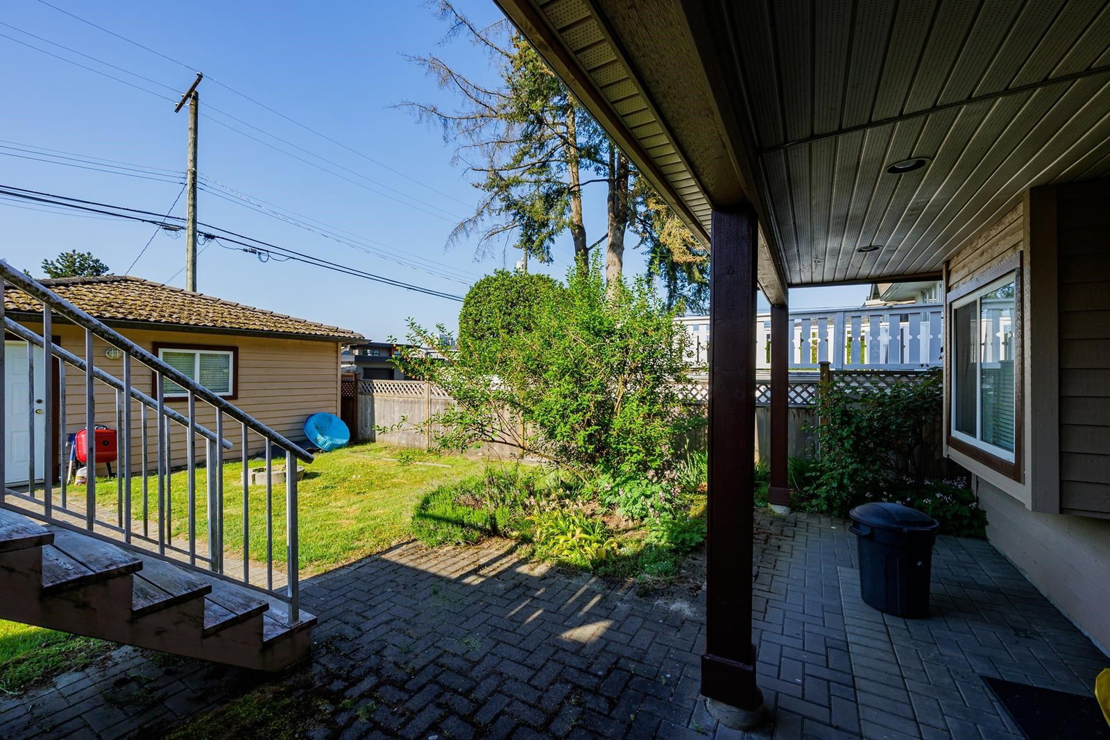 Listing Image 5