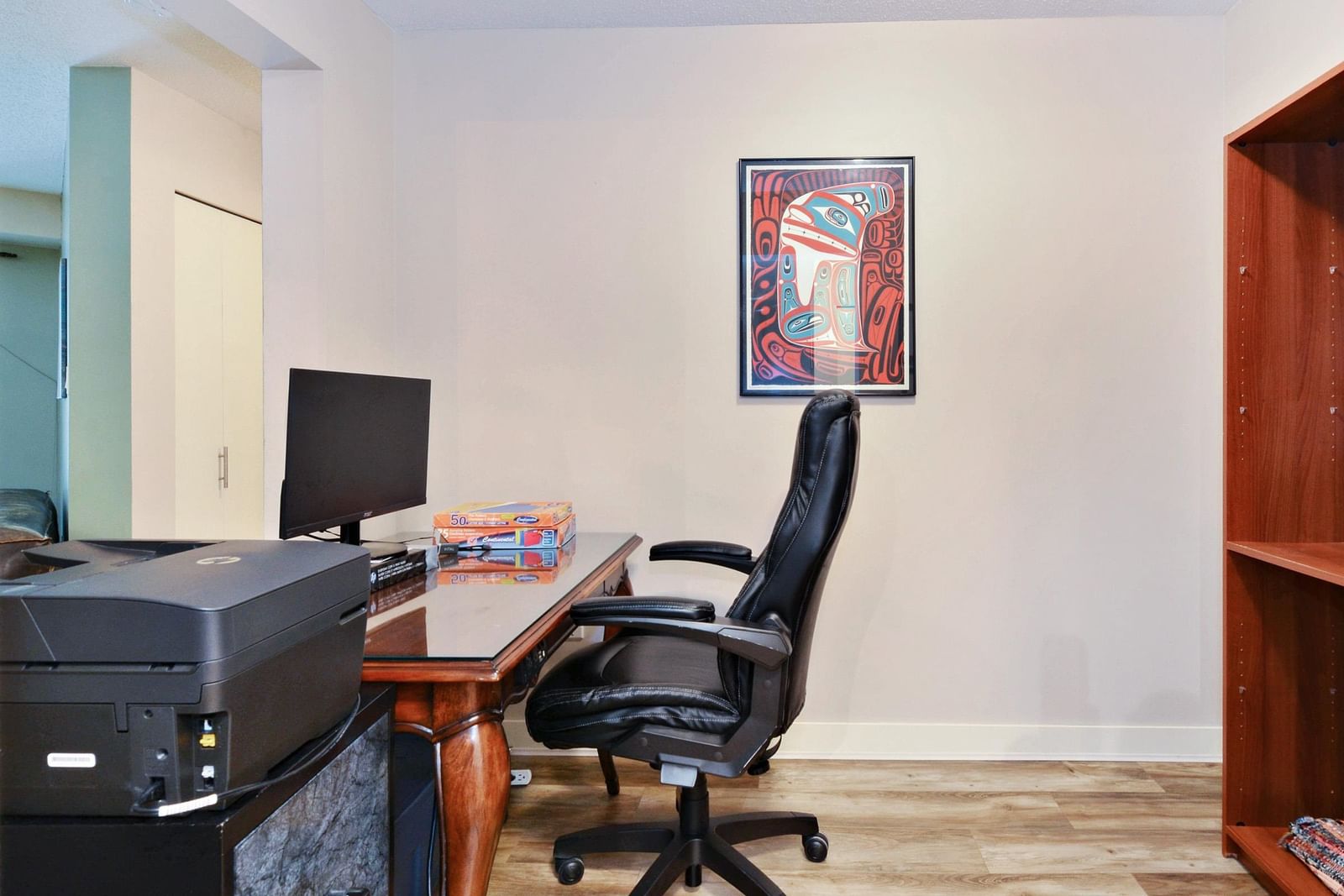 Listing Image 10