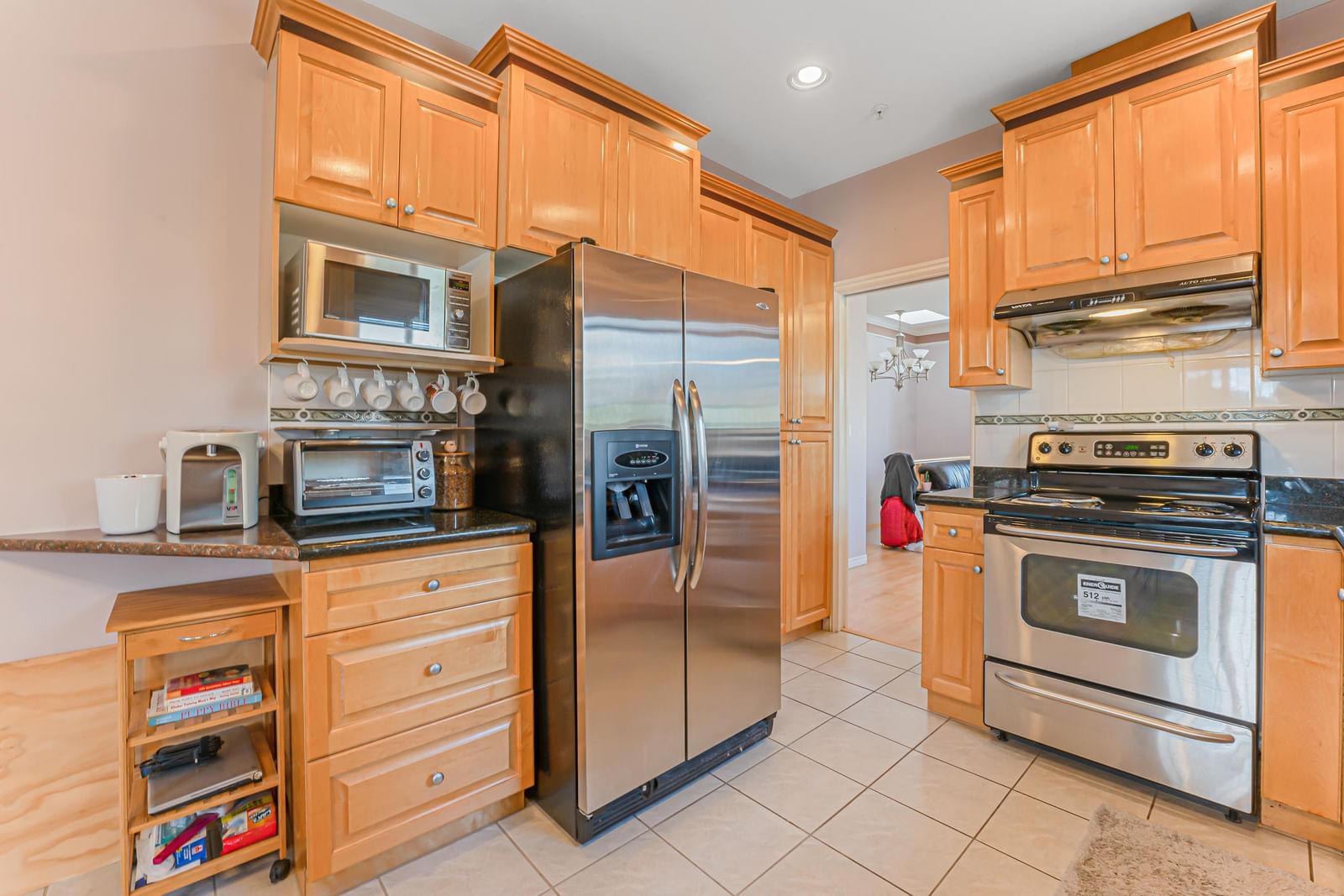 Listing Image 12