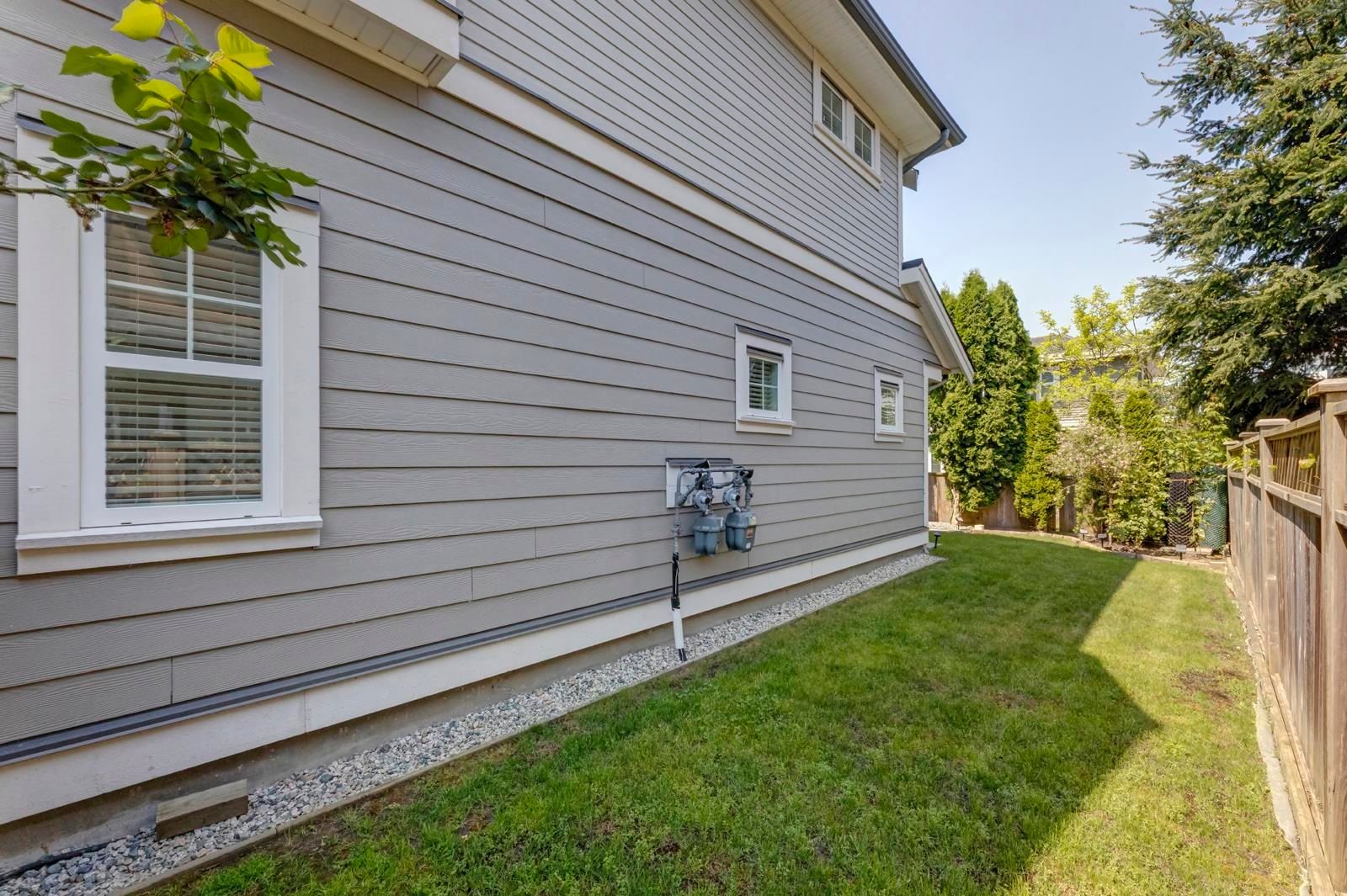 Listing Image 24