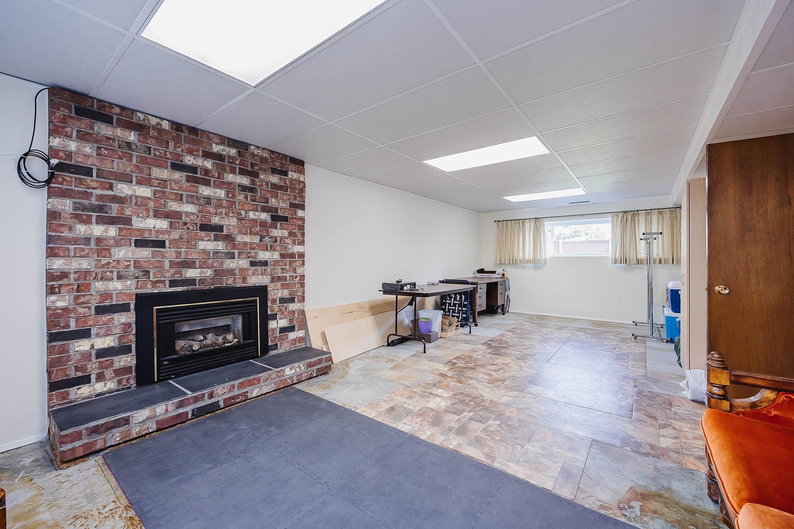 Listing Image 22