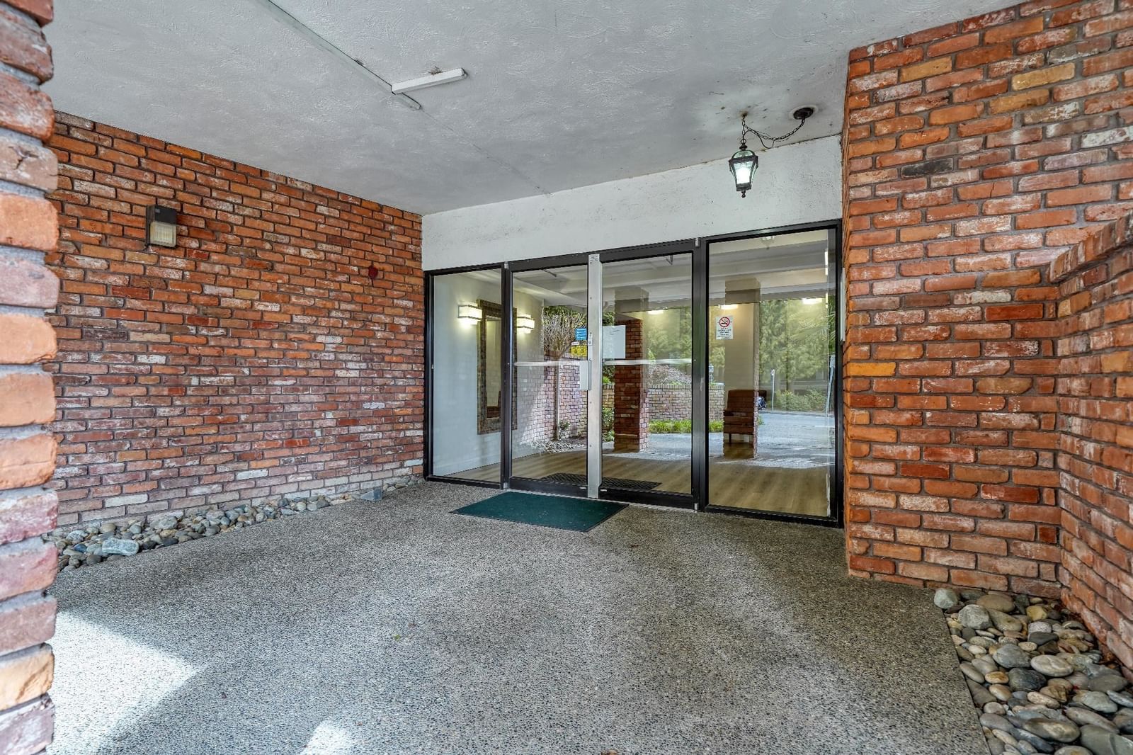 Listing Image 26