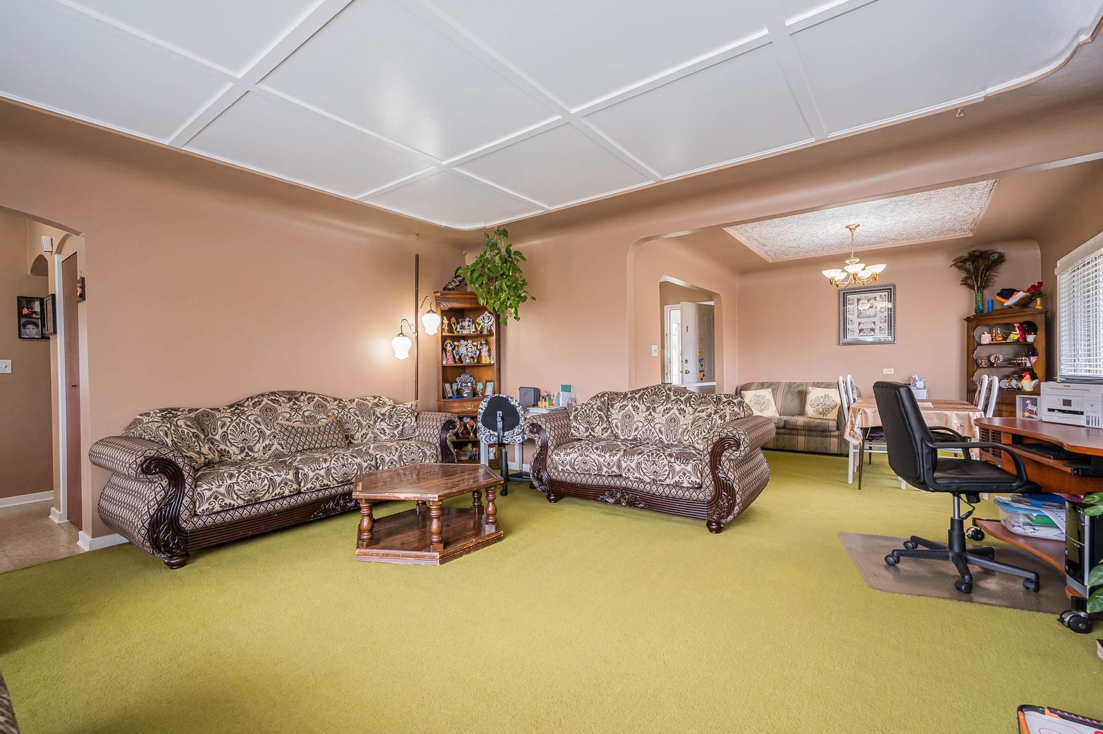 Listing Image 6