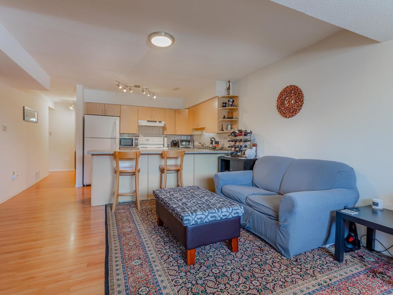 Listing Image 17