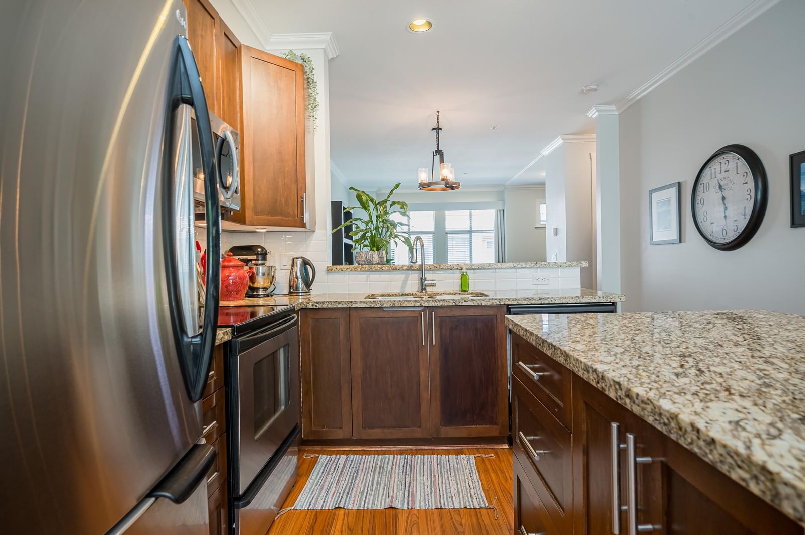 Listing Image 15