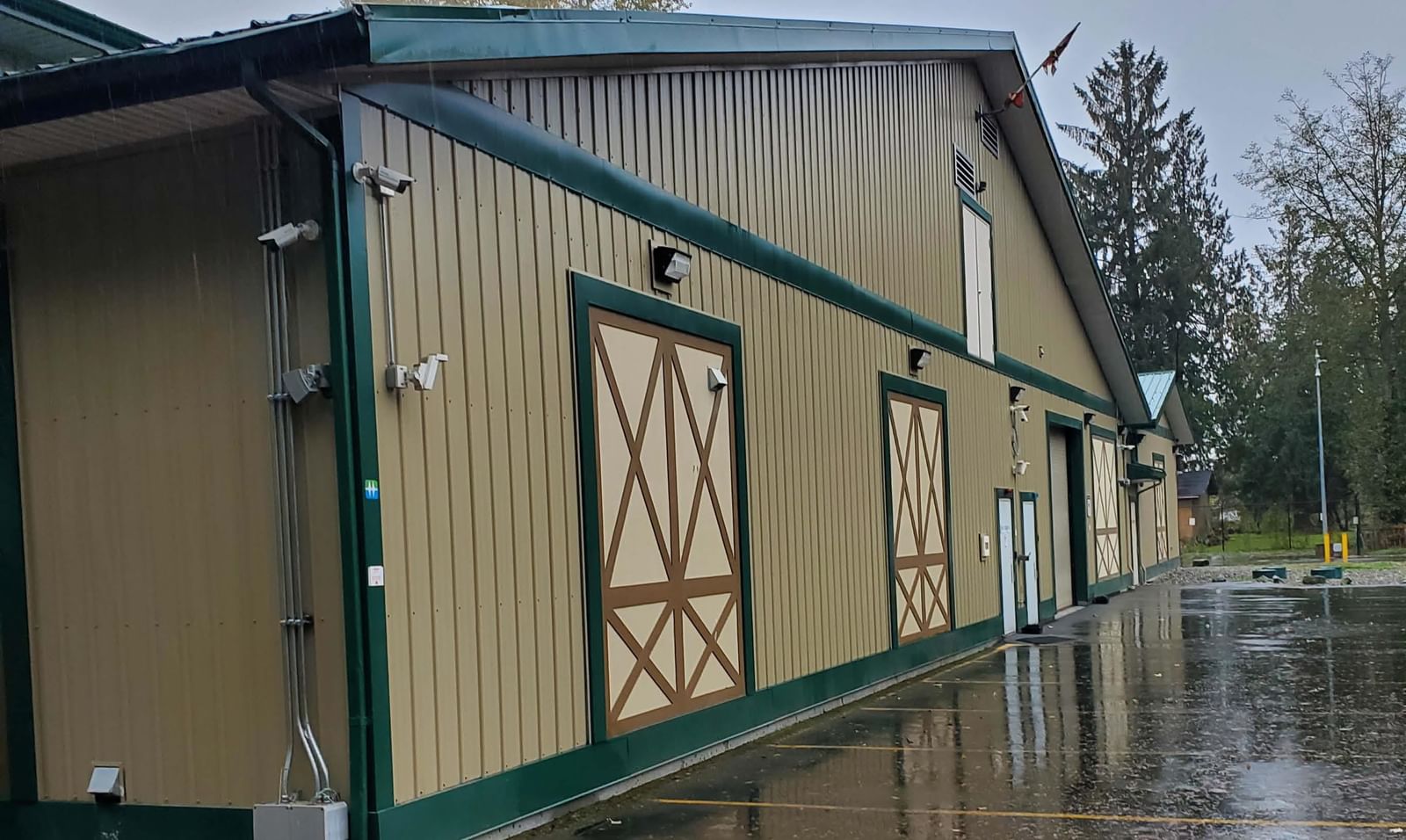 Listing Image 6