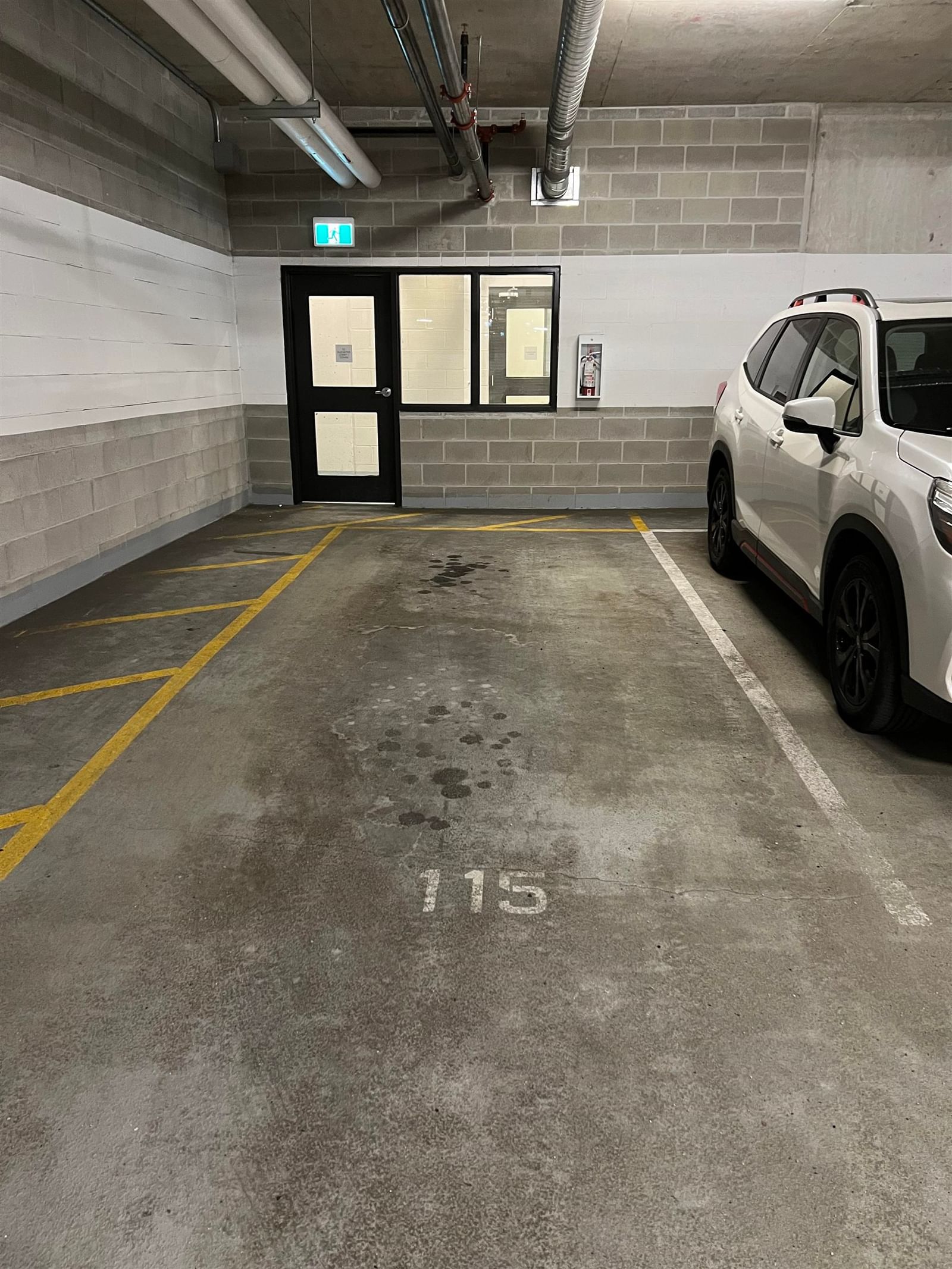 Listing Image 8