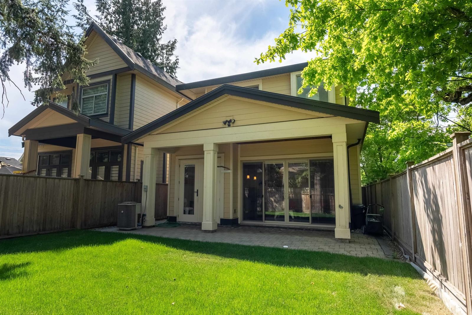 Listing Image 32