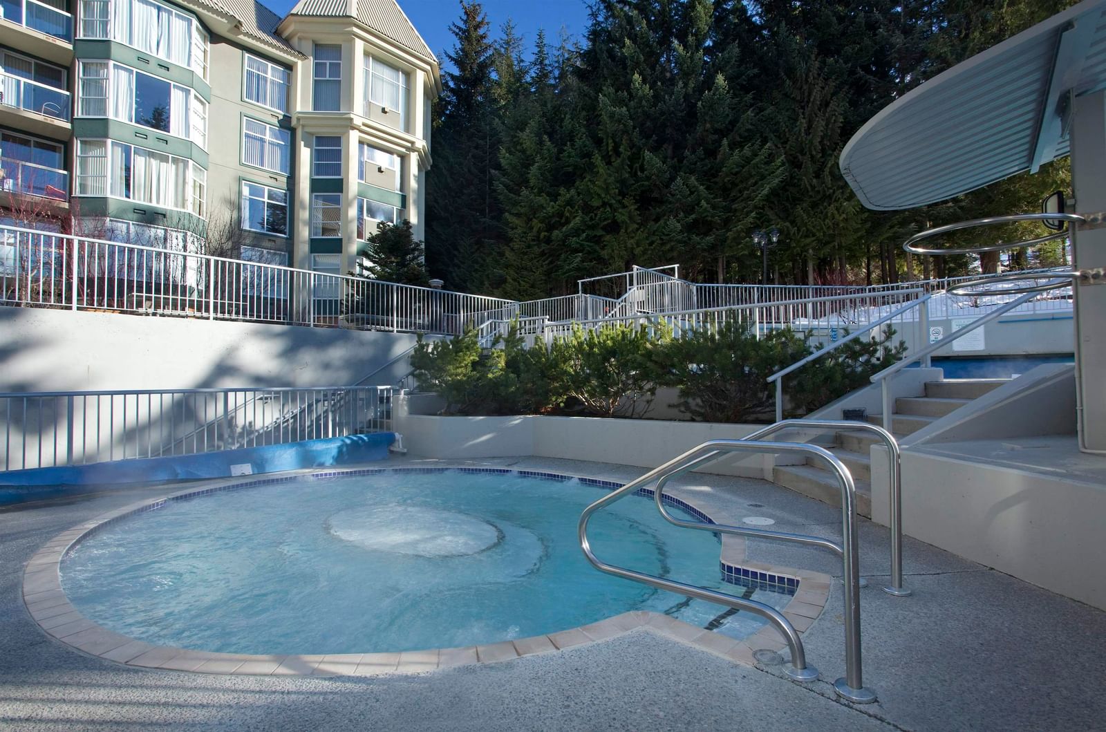 Listing Image 8