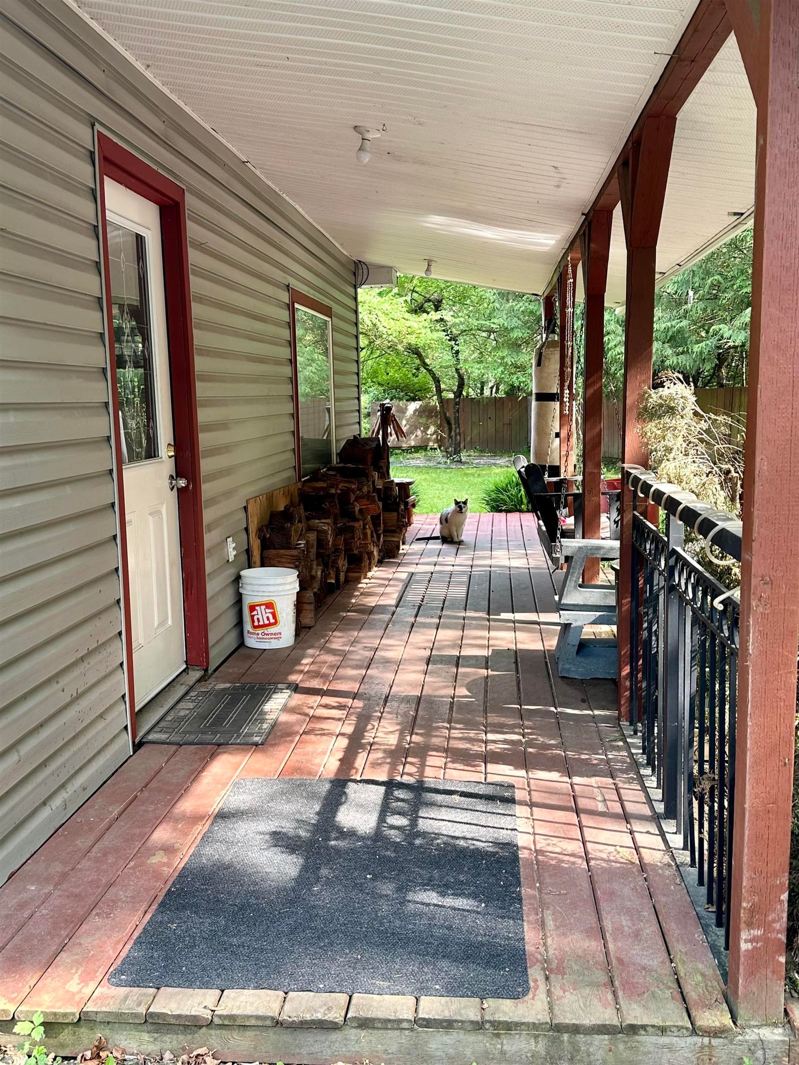 Listing Image 16