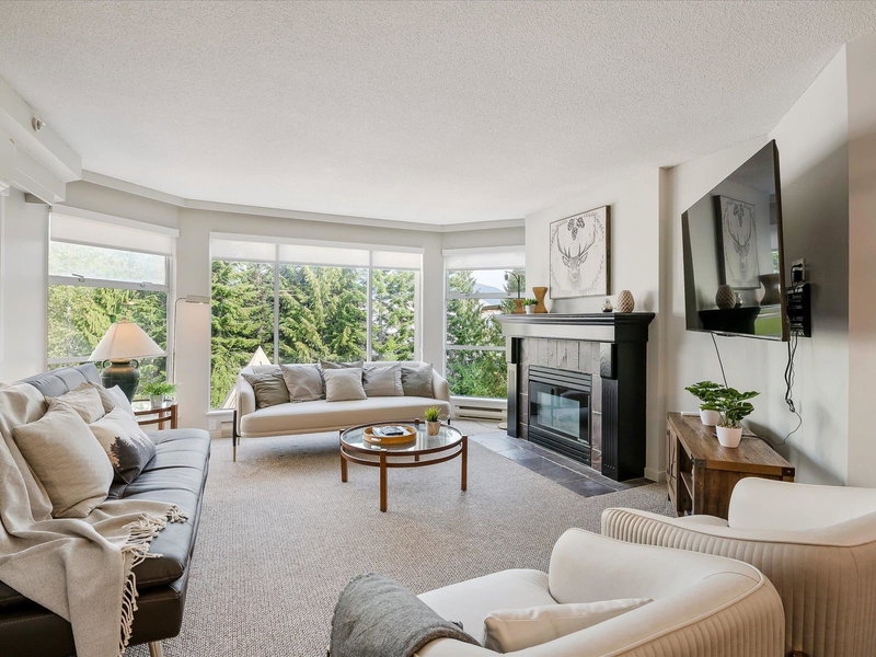 415 - 4910 Spearhead Place, Whistler, V0N 1B4 | Image 2