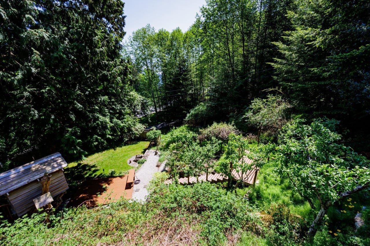 Listing Image 11