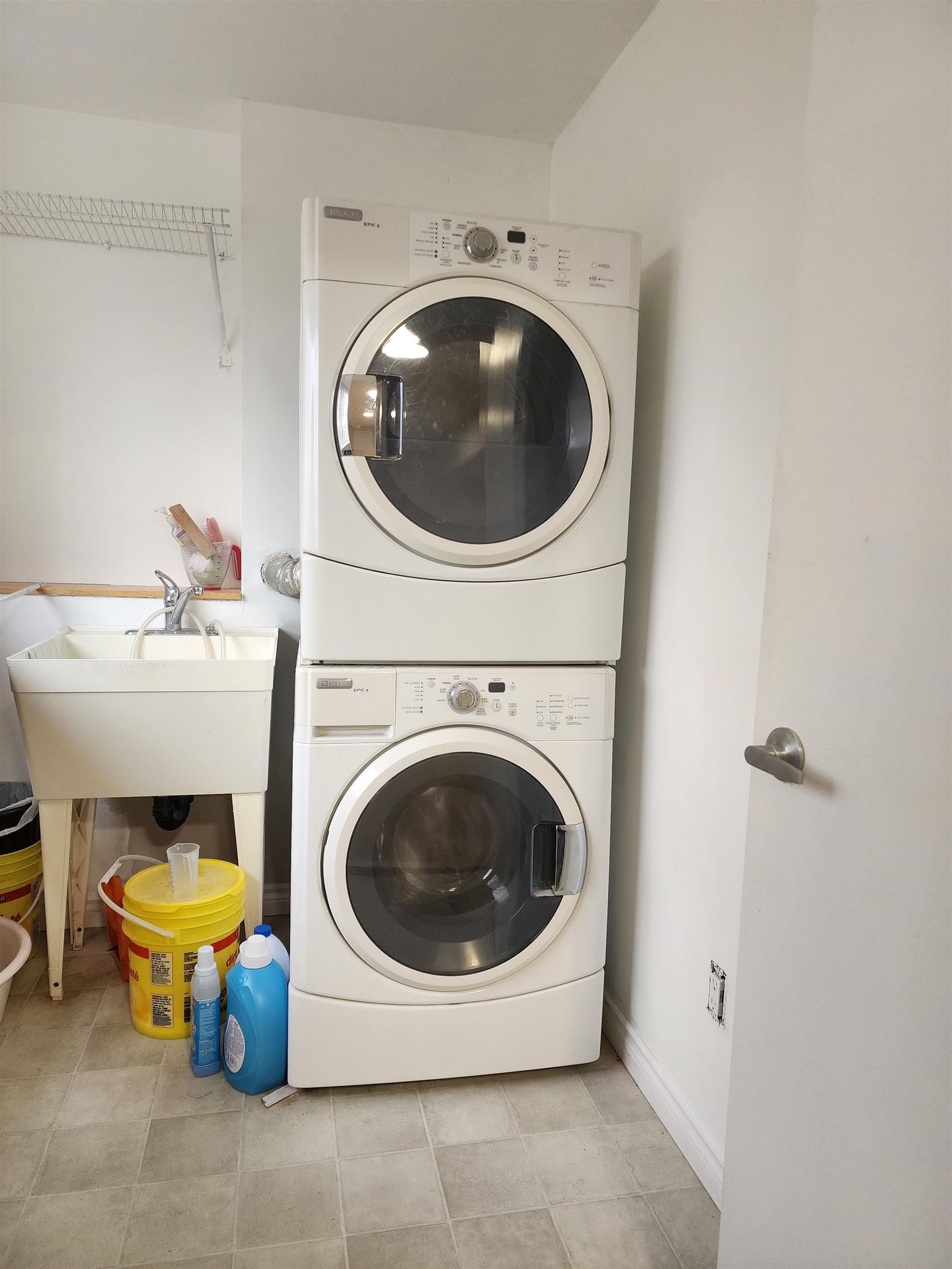 Listing Image 17