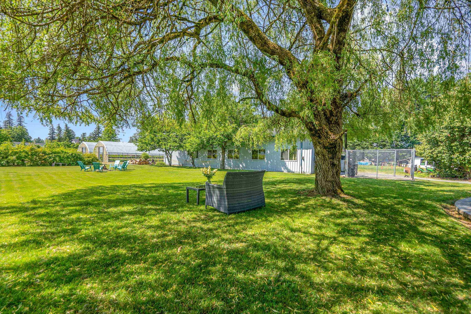 Listing Image 6