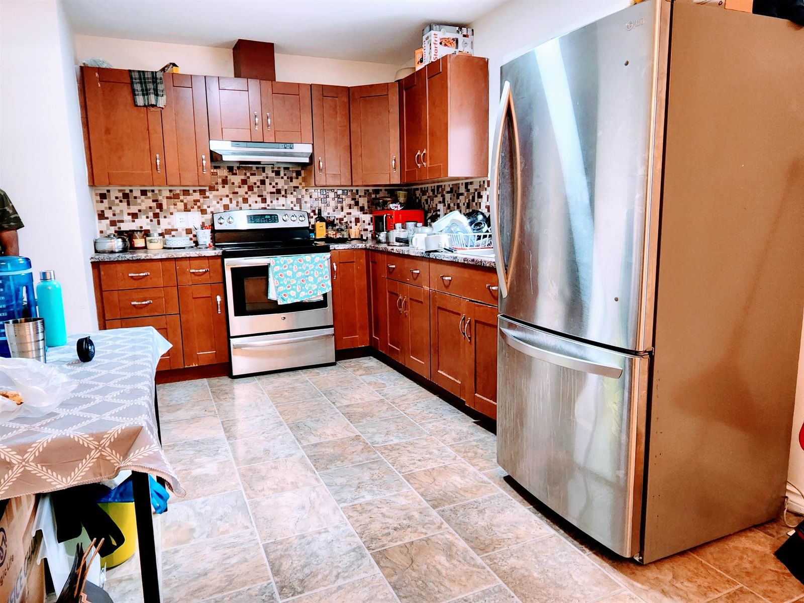 Listing Image 5