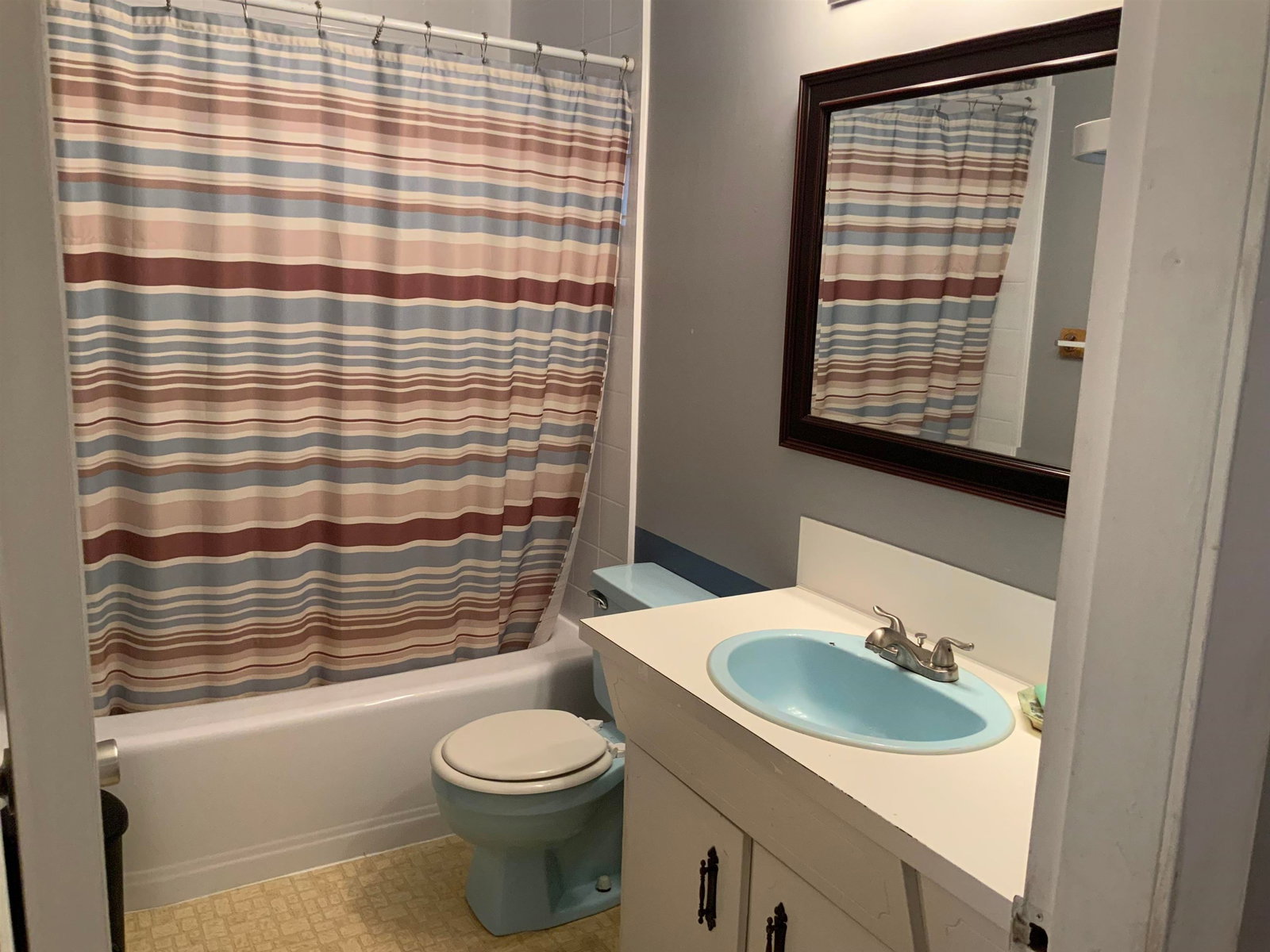 Listing Image 17
