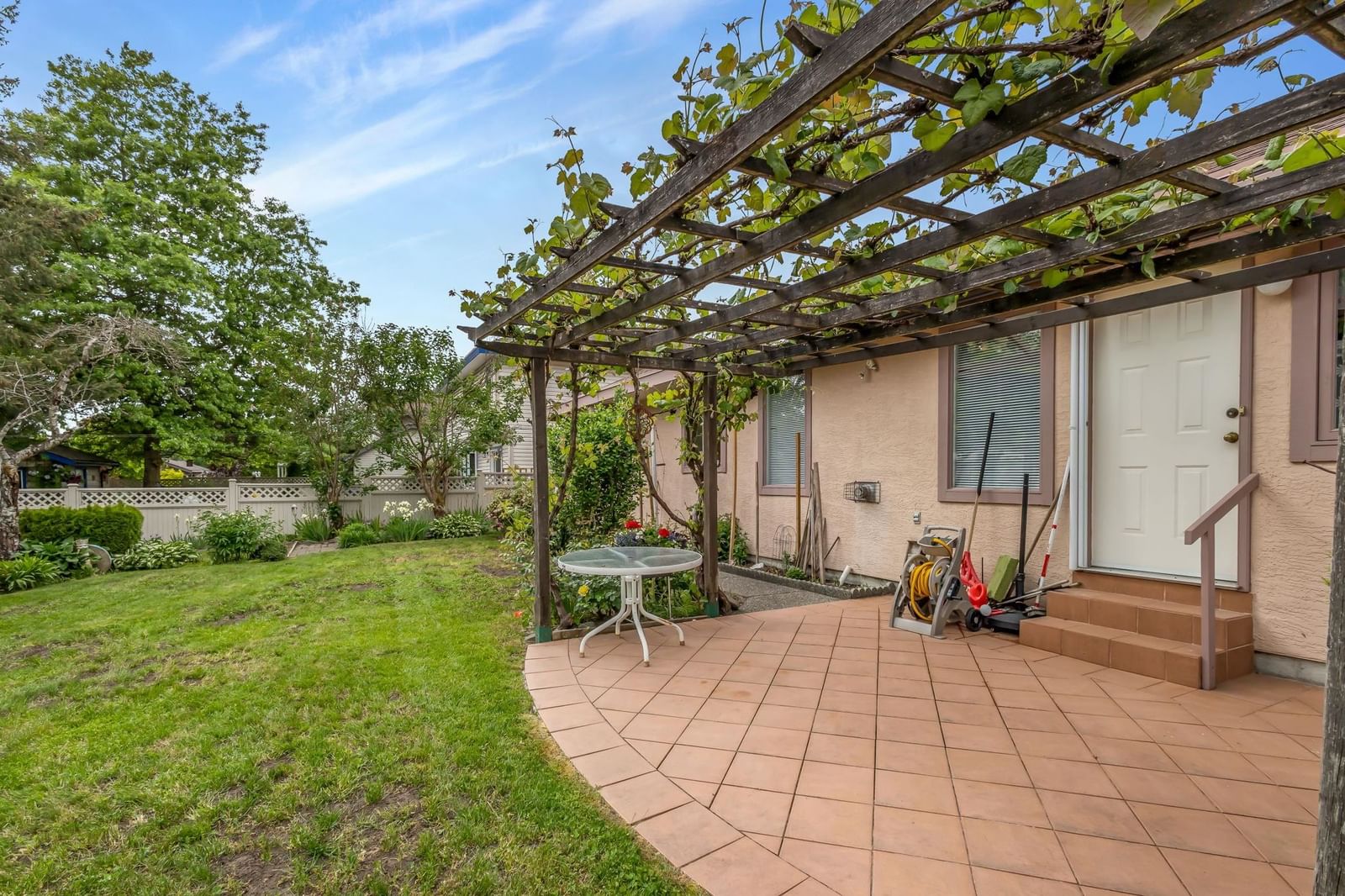 Listing Image 23