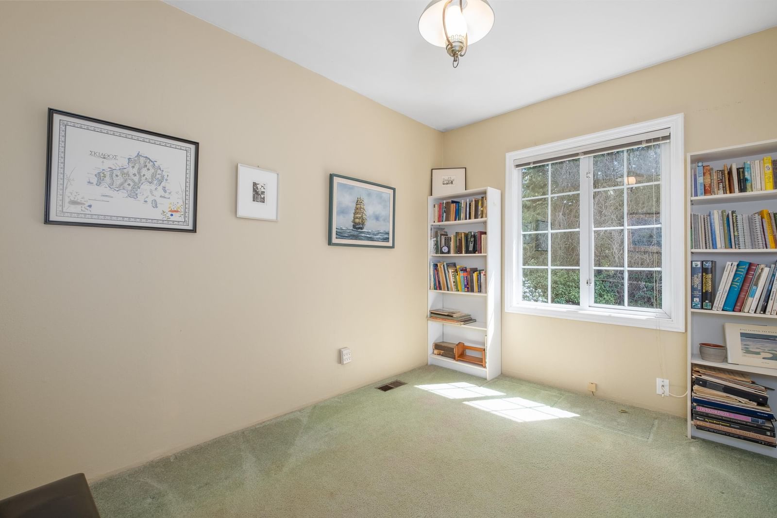 Listing Image 16