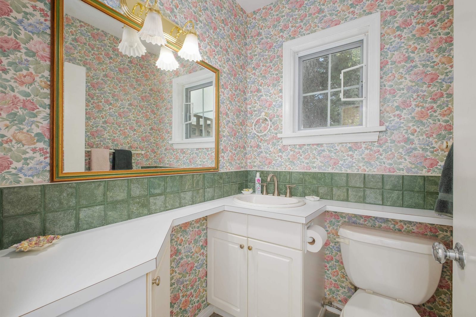 Listing Image 17