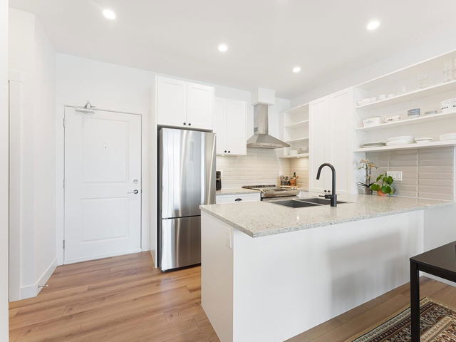 A505 - 20487 65 Avenue