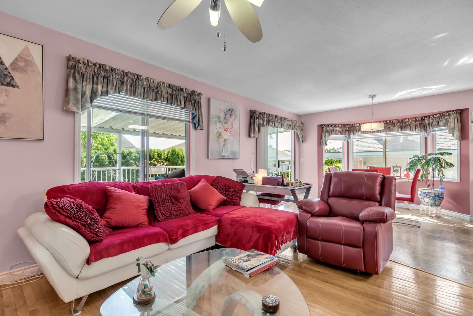 Listing Image 13