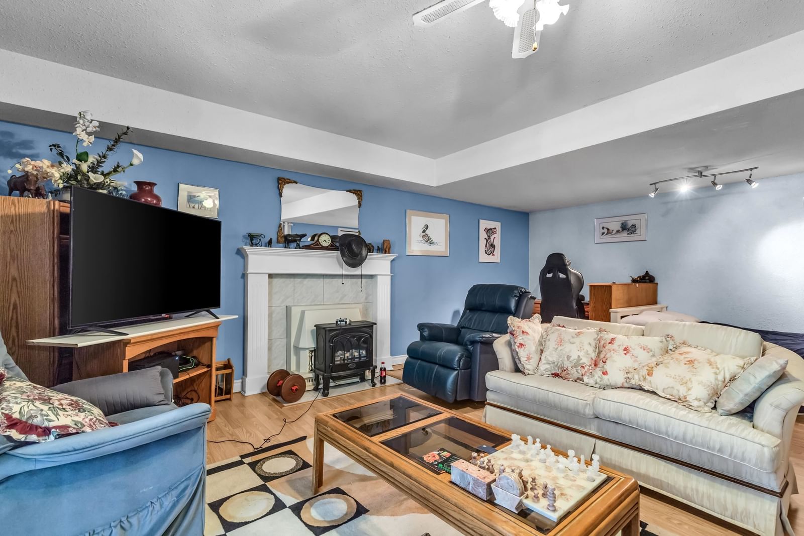 Listing Image 31