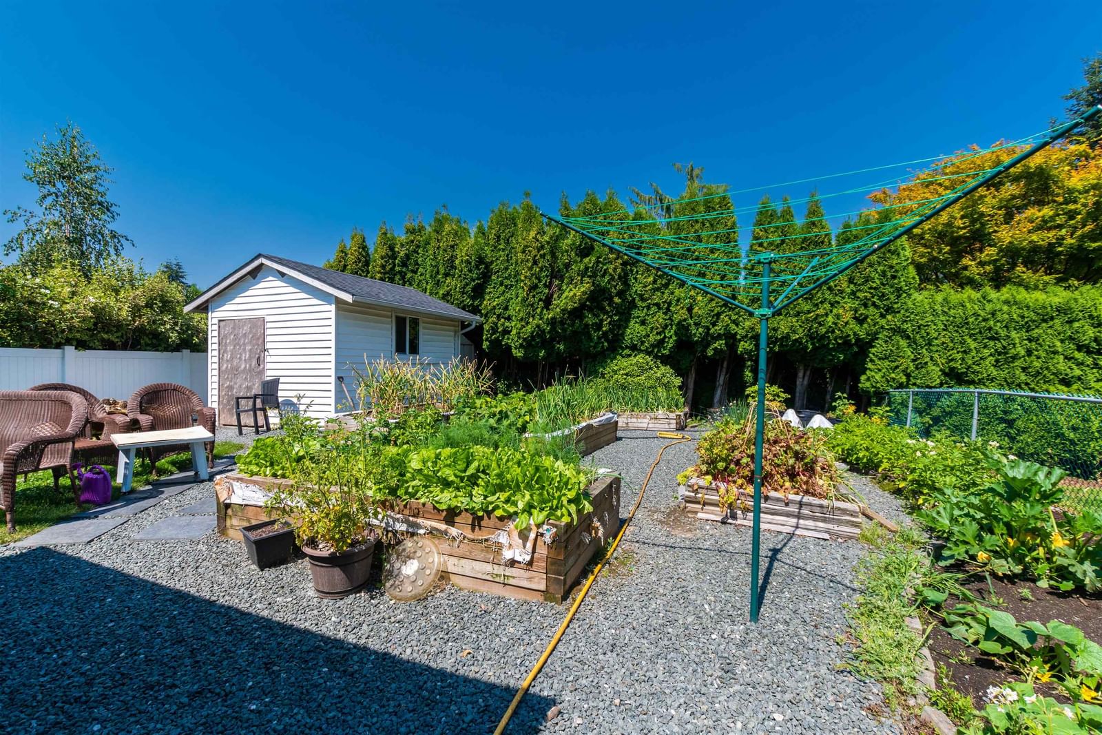 Listing Image 5