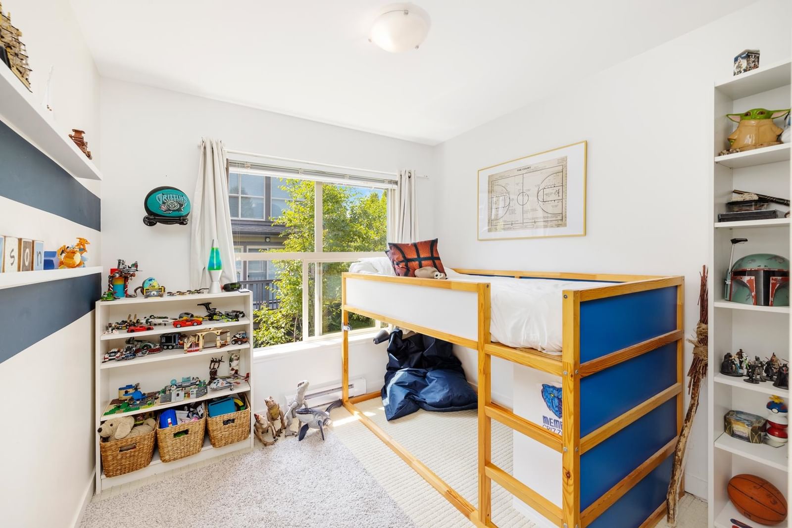 Listing Image 23