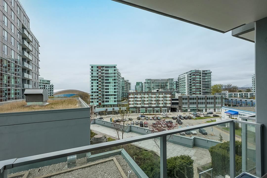 Listing Image 15