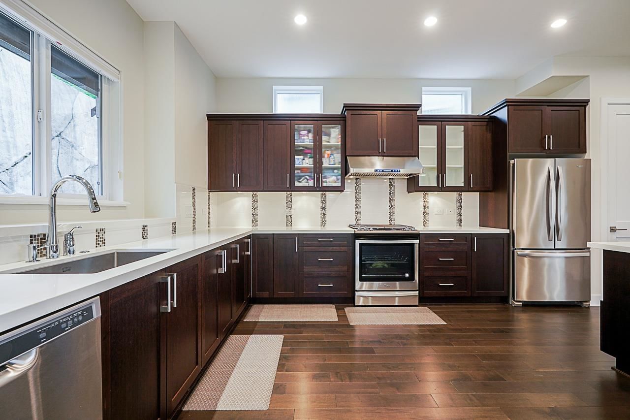 Listing Image 13
