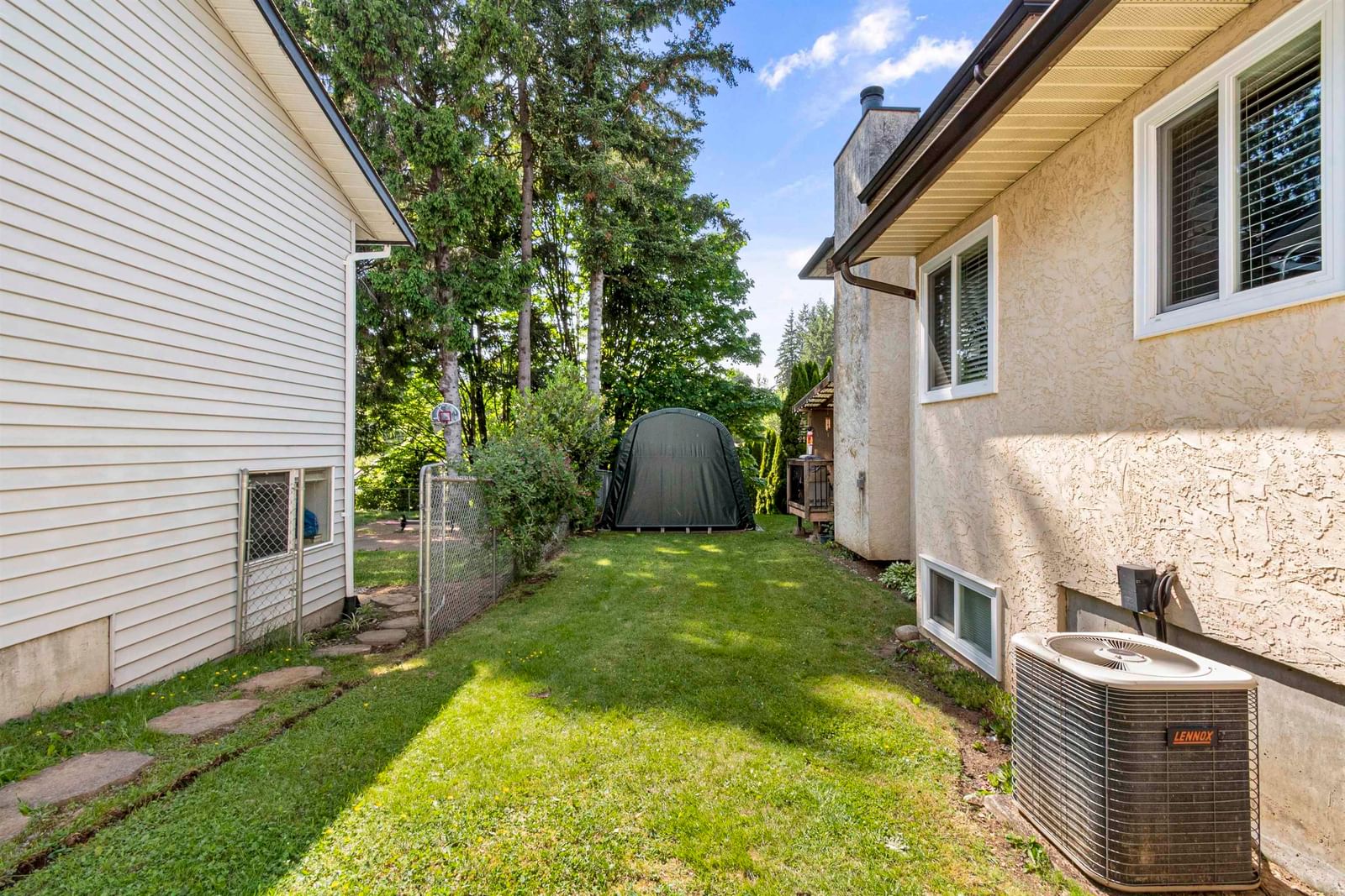Listing Image 29