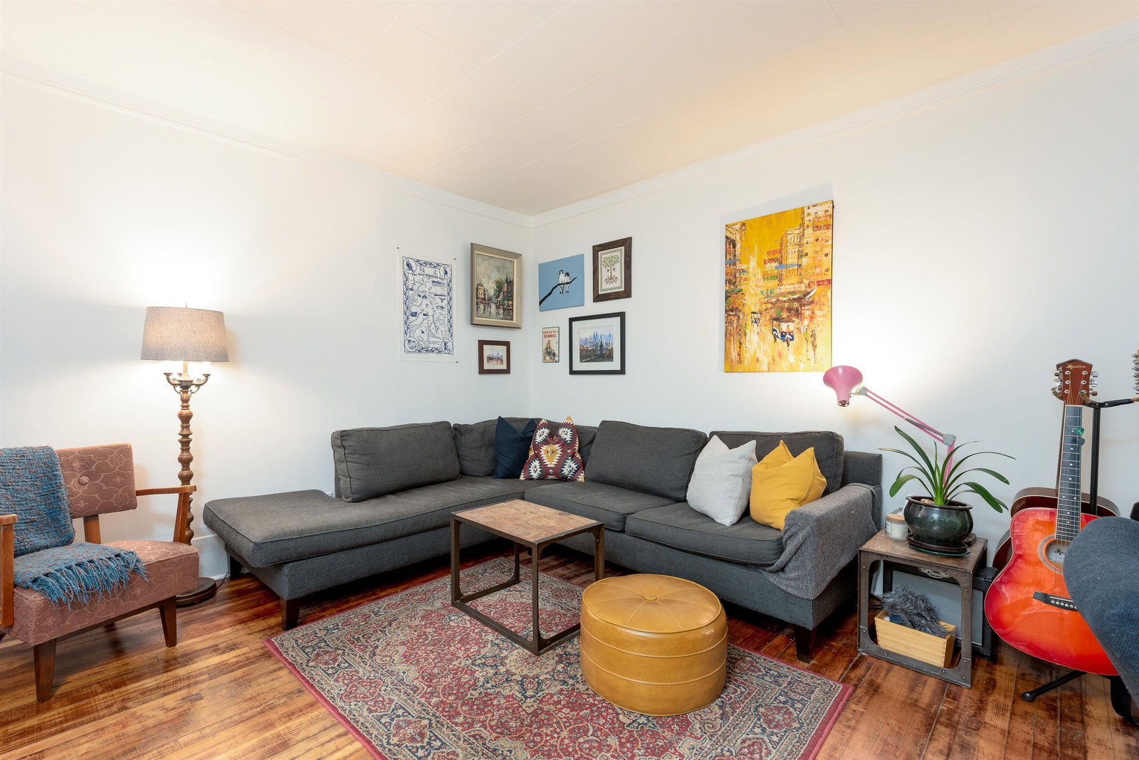 Listing Image 6