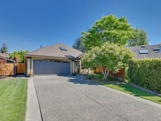 4702 Holly Park Wynd