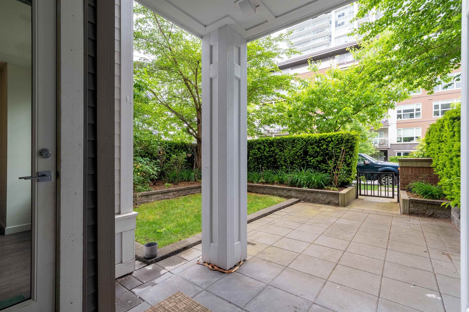 Listing Image 23