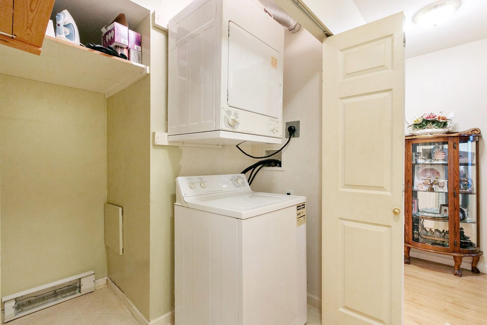 Listing Image 22