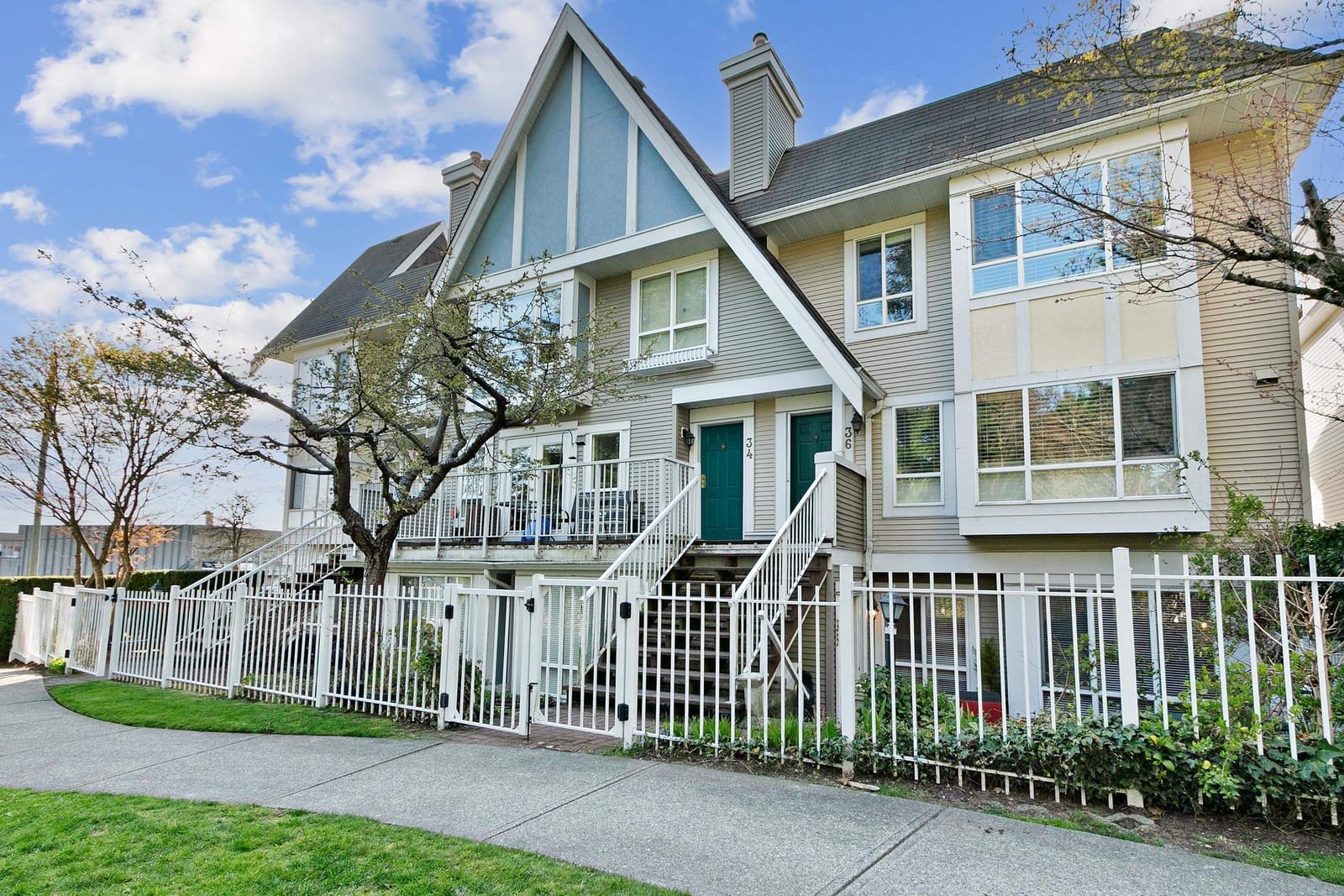 Listing Image 9