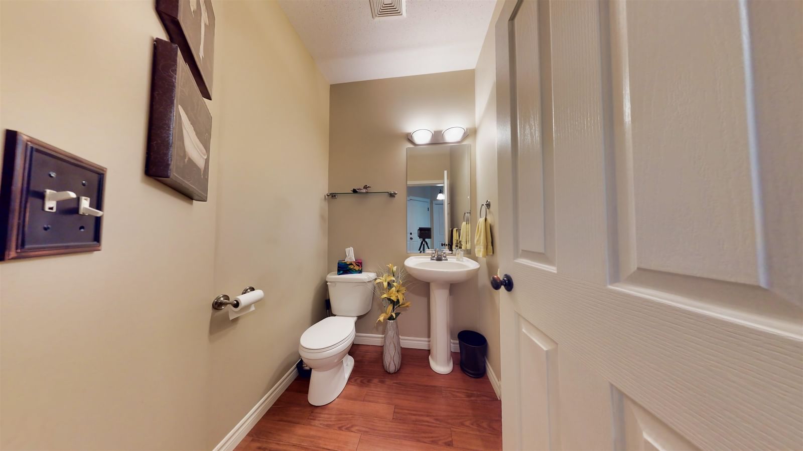 Listing Image 15