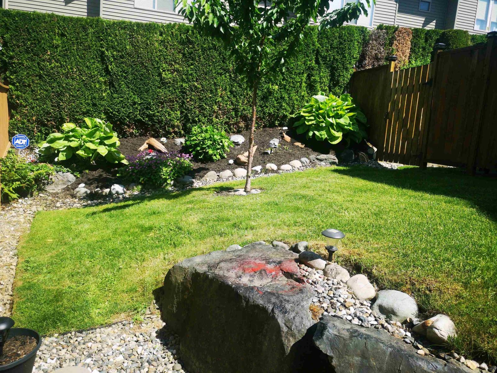 Listing Image 6