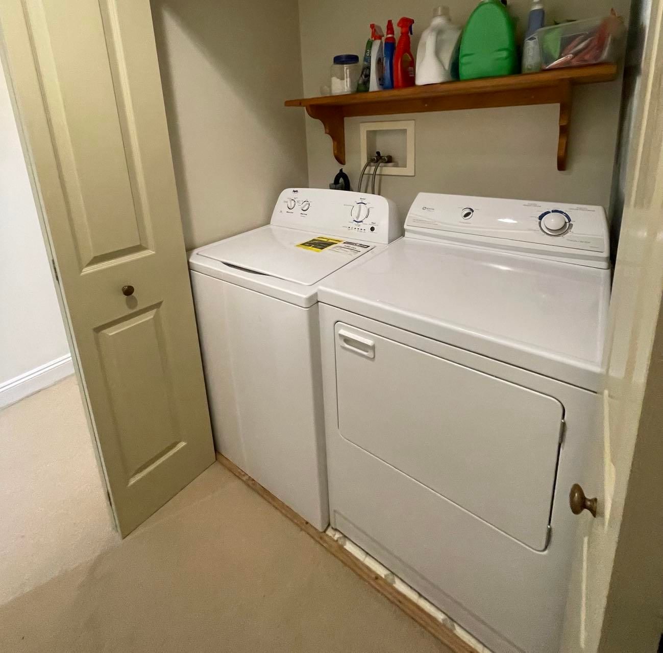 Listing Image 10