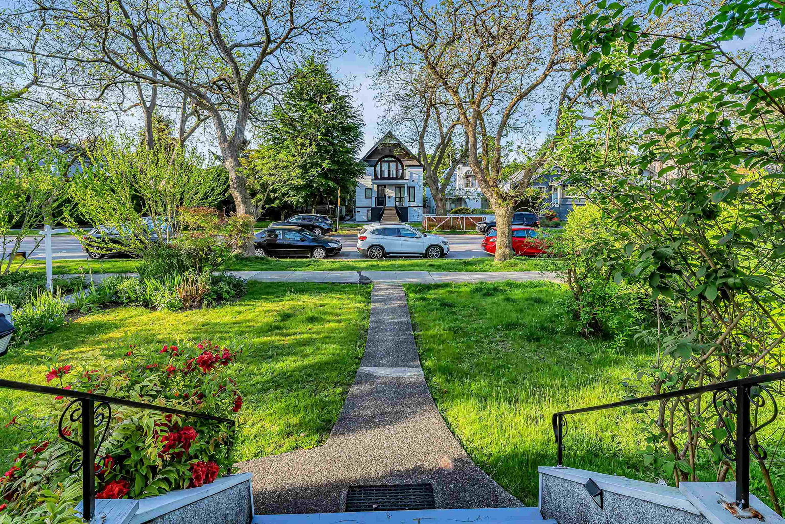 Listing Image 16