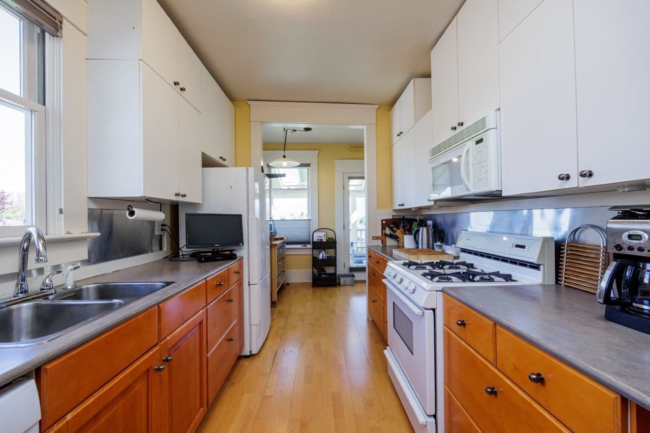 Listing Image 16