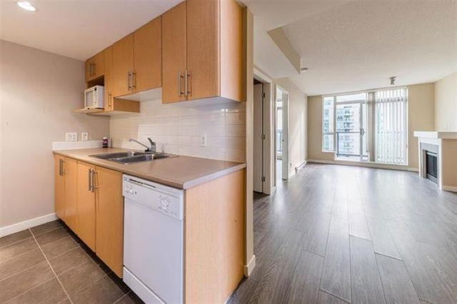 1806 - 1178 Heffley Crescent