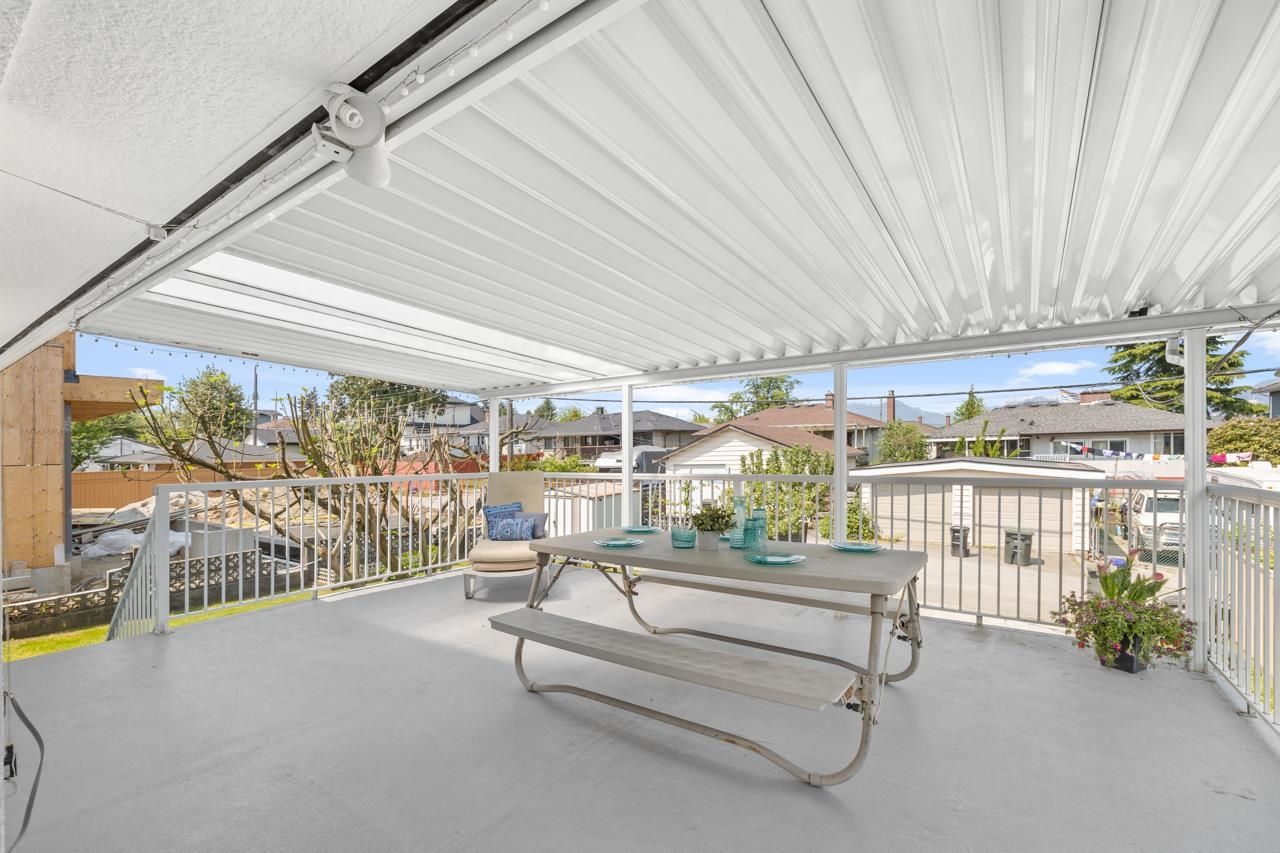 Listing Image 14
