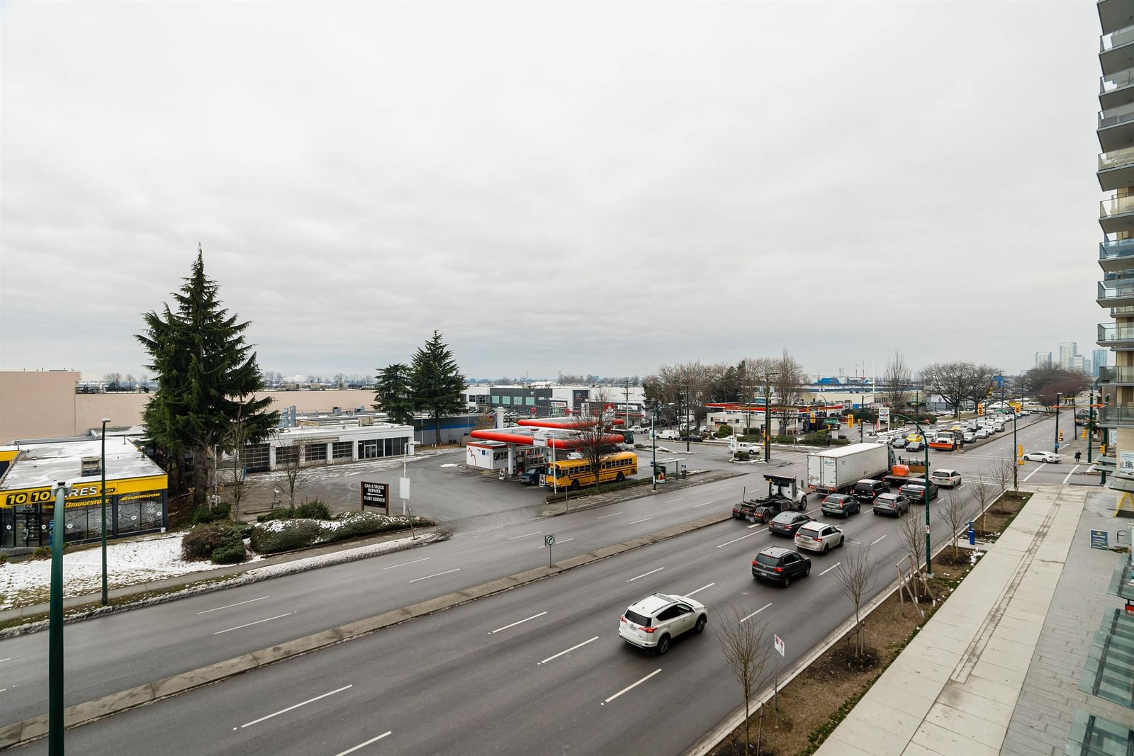 Listing Image 23