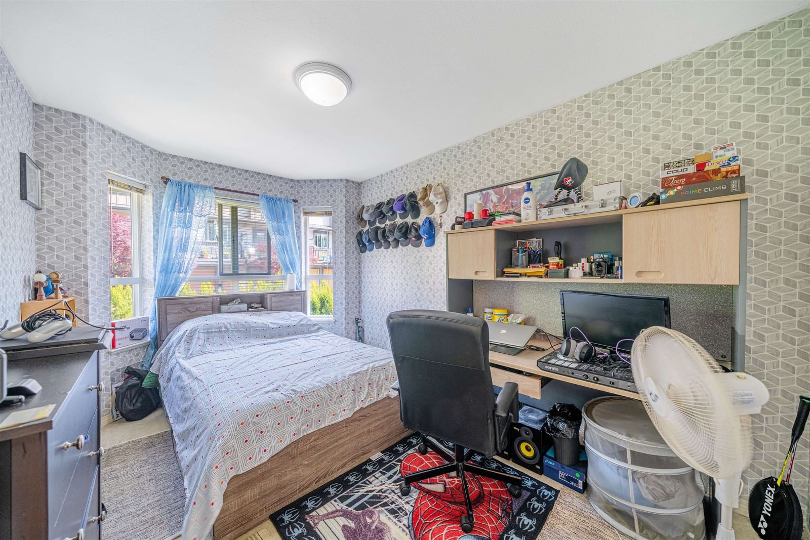 Listing Image 20