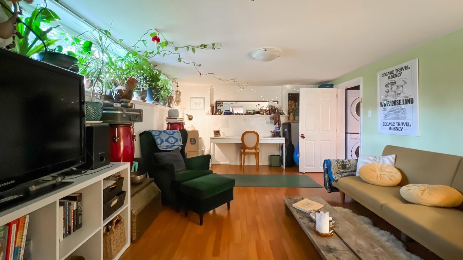 Listing Image 13