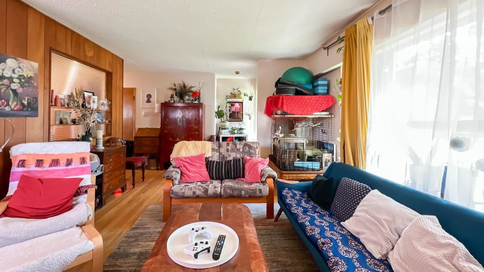Listing Image 5