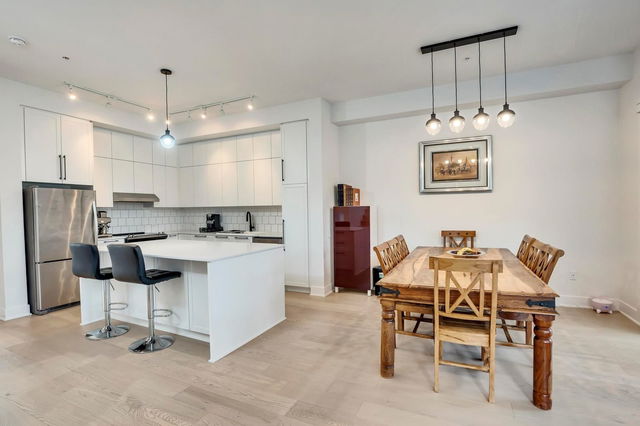 120 - 4638 Orca Way