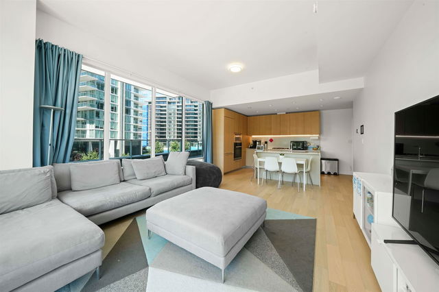 207 - 6622 Pearson Way