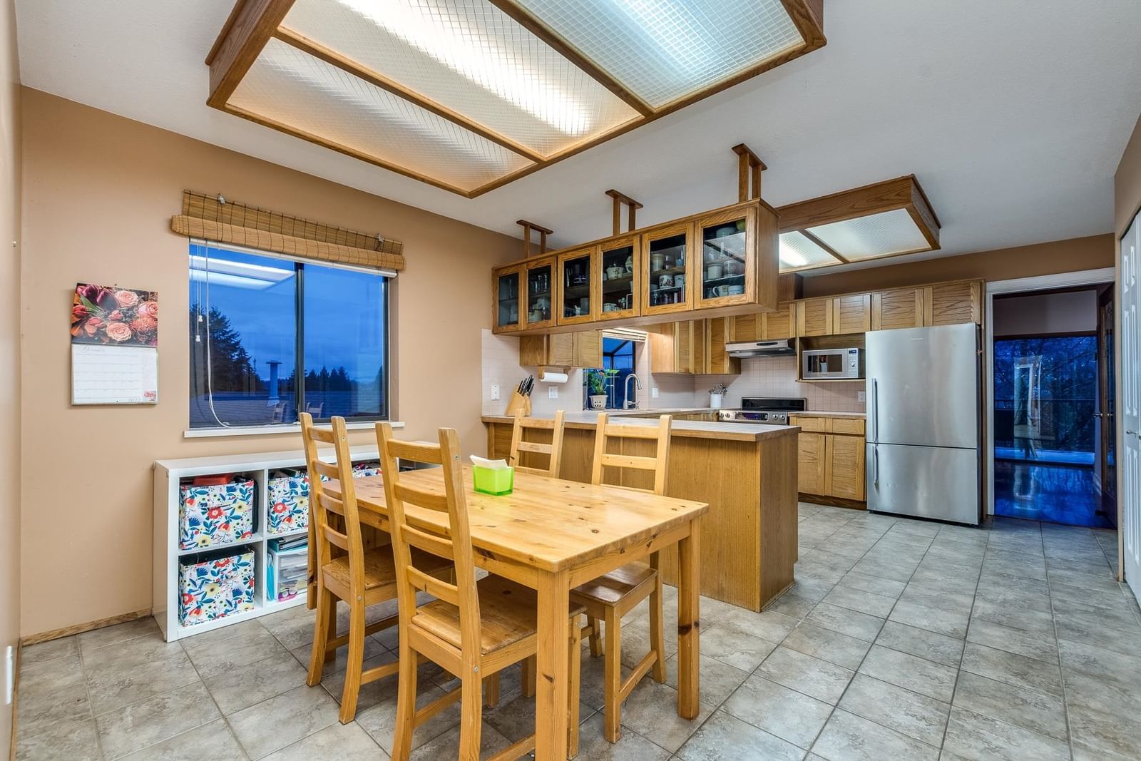 Listing Image 12